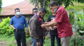 Ketua PA GMNI Flores Timur, Unnun Fernandez ketika menyambut Pengurus DPP GMNI