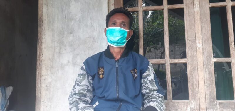 Kepala Desa Femnasi,Kecamatan Miomaffo Timur, kabupaten Timor Tengah Utara/ Foto Yuven Abi