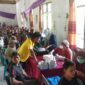 Suasana  Saat Pelayanan Vaksin Gratis Yang Digelar DPD II Partai Golkar Sumba Tengah di Desa Umbu Kawolu, Kecamatan Umbu Ratu Nggai Barat (Foto: Umbu Sorung/Savanaparadise.com)