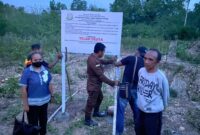 Suasana Penyitaan Aset Mantan Kades Banain B Oleh Tim Penyidik Kejaksaan Negeri TTU (Foto: Yuven Abi/Savanaparadise.com)