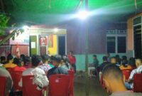 Calon Anggota GMNI Cabang Ende Sedang Mendengarkan Materi Pada Saat Kegiatan SELA, Kamis 11 November 2021 (Foto: Chen Rasi/Savanaparadise.com)