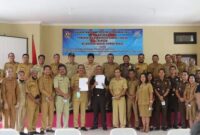 Pose Bersama Pemerintah Daerah Kabupaten Sumba Tengah dengan Kejaksaan Negeri Sumba Barat (Foto: Umbu Sorung/Savanaparadise.com)