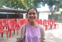 Kelompok Anak Muda Claritian (AMC) yang Tergabung Dalam Forum Peduli Sampah Kota Ende, Maria Magdalena Fontaine Ekawati (Foto: Chen Rasi/Savanaparadise.com)