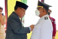 Bupati Sumba Barat, Yohanis Dade Lantik Camat Kota Waikabubak (Foto: Umbu Sorung/ Savanaparadise.com)
