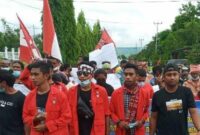 GMNI Cabang Waingapu bersama Masyarakat Lakukan aksi demonstrasi (Foto: Istimewa)