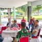 Suasana coffe morning antara Dandim 1618/TTU, Letkol Arm.Laode Irwan Halim bersama Insan pers (Foto : Yuven Abi/Savanaparadise.com)