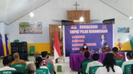 Anggota DPR RI FraksI Demokrat, Anita Jacoba Gah Sosialisasi Empat Pilar Kebangsaan (Foto: Dule Dubu/Savanaparadise.com)