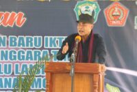 Gubernur NTT, Viktor Bungtilu Laiskodat, saat memberikan sambutan pada acara peresmian gedung perkulihan baru Institut Keguruan dan Teknologi di Larantuka dan Penandatanganan MoU Yayasan Perguruan Tinggi Hendrikus Leven dengan Bank NTT di Kampus IKTL (Foto: Biro Humas NTT)