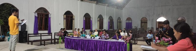 Kegiatan perlombaan dalam memperingati kesengsaraan Tuhan Yesus Kristus yang di gelar Ebenhaezer Depe (Foto: Dule Dubu/Savanaparadise.com)