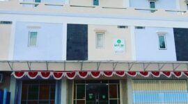 Hotel Berlian yang terletak di Jalan Kelimutu, Kabupaten Ende (Foto: Chen Rasi/Savanaparadise.com)