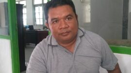 Kepala Bidang (Kabib) Olaraga Dispora Kabupaten Ende, Fidelis Bella (Foto: Chen Rasi/Savanaparadise.com)