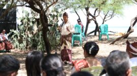 Gubernur NTT, Viktor Bungtilu Laiskodat saat memberikan sambutan pada acara pengukuhan badan pengurus Ikarasi (Foto: Biro Humas Setda Prov. NTT)