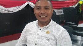 Ketua Fraksi PDI Perjuangan DPRD Kabupaten Ende, Vinsensius Sangu, S.H, M.H (Foto: Chen Rasi/Savanaparadise.com)