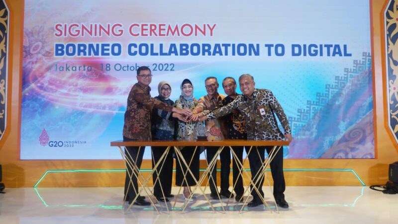 *Borneo Collaboration* -- 
1. Direktur Technology dan Operations BNI Toto Prasetyo
2. Direktur Consumer Banking BNI Corina Leyla Karnalies 
3. Wakil Direktur Utama BNI Adi Sulistyowati 
4. Direktur Pemasaran Bank Kalbar Dedi Supriadi
5. Direktur Utama Bank Kaltimtara Muhammad Yamin
6. Direktur Utama Bank Kalsel Hanawijaya

 dalam Penandatanganan MoU dilakukan di Ballroom Menara BNI pejompongan, Jakarta, Selasa (18/10/2022).

Langkah ini menjadi sinergi dan solusi terbaik yang dibutuhkan untuk melengkapi kebutuhan perluasan channel digital bank daerah khususnya bagi peningkatan layanan digital kepada masyarakat.Foto Dok BNI