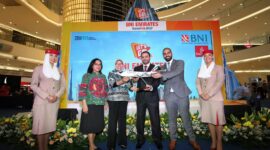 
*BNI-Emirates Travel Fair Bertabur Promo* (Ki-ka) General Manager Card Business Divison BNI Grace Situmeang, Direktur Consumer Banking BNI Corina Leyla Karnalies bersama SVP Commercial Operations Far East Emirates Airlines Orhan Abbas, dan Country Manager Indonesia Mohammad Al-Attar dalam dalam BNI-Emirates Travel Fair, Kamis (3/11/2022).

BNI berkomitmen untuk terus memberikan penawaran terbaik bagi pemegang Kartu BNI yang ingin berpergian ke berbagai destinasi favorit mancanegara. Foto Dok BNI