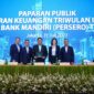 
Bank Mandiri Catat Pertumbuhan Positif di Kuartal II 2023

(Kiri-kanan) - Direktur Teknologi Informasi Bank Mandiri Timothy Utama, Direktur Manajemen Risiko Ahmad Siddik Badruddin, Direktur Utama Darmawan Junaidi, Wakil Direktur Utama Alexandra Askandar, serta Direktur Keuangan dan Strategi Sigit Prastowo sedang berbincang sebelum. Penyampaian Paparan Publik Kinerja Bank Mandiri Triwulan II 2023 di Jakarta, Senin (31/7).