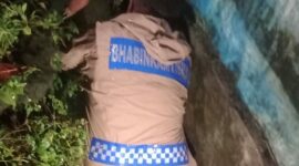 Tim gabungan sedang menyisir saluran selokan (Foto; Chen Rasi/Savanaparadise.com)