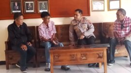 Syamsul Alam Agus, S. H., Ketua PPMAN bertemu Kapolres Sikka(Foto: Dok PPMAN)