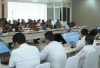 Mentri Kelautan dan Perikanan, Sakti Wahyu Trenggono Audiens dengan Gubernur Melki Laka Lena dan Bupati Serta Walikota se-NTT (Foto: Dok KKP)