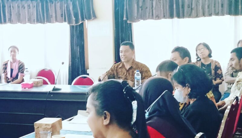 Rapat Pansus LKPJ Bupati Ende Tahun 2024 yang digelar DPRD Ende (Foto: Chen Rasi/SP)