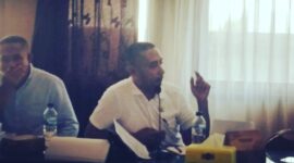 Vinsen Sangu, SH., MH menyampaikan pandangannya soal revisi dua Perbub perubahan APBD dalam Rapat Kerja Pansus DPRD Ende (Foto: Chen Rasi/SP)