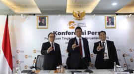 (Kanan/kiri)

Dwityapoetra S. Besar
Direktur Eksekutif Surveilans, Pemeriksaan, dan Statistik LPS


Purbaya Yudhi Sadewa
Ketua Dewan Komisioner LPS

Herman Saheruddin
Plt. Kepala Kantor Persiapan PRP dan Hubungan Lembaga LPS