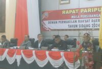 Rapat Paripurna IV, Masa Sidang III DPRD Kabupaten Ende (Foto: Chen Rasi/Savanaparadise.com