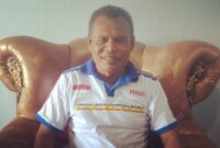 Kepala Sekolah SMK Negeri 1 Ende (Foto: Chen Rasi/Savanaparadise.com)