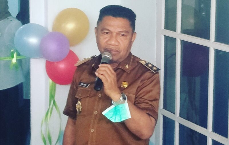 Wakil Bupati Ende, Dominikus Minggu Mere memberikan sambutan pada acara launching SPPG di Hotel Syifa (Foto: Chen Rasi/SP)