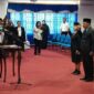 Bupati Ende, Yosef Benediktus Badeoda melantik Pejabat Tinggi Pratama Kabupaten Ende (Foto: Mateus Bheri/SP)