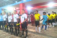 Kedua tim, Persena Nagekeo (Kuning) dan Perse Ende (Merah) akan memasuki lapangan pertandingan (Foto: Mateus Bheri/SP)