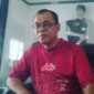 Bupati Ende, Yosef Benediktus Badeoda saat memberikan penjelasan kepada awak media di Rumah Jabatan Bupati (Foto: Mateus Bheri/SP)