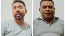 Ketua Panitia, Yohanes Borgias Riga (kiri) dan Camat Wewaria, Fidelis Bella (kanan) (Foto: Mateus Bheri/SP)