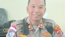 Kasat Lantas Polres Ende, I Gede Wisma (Foto: Mateus Bheri/SP)