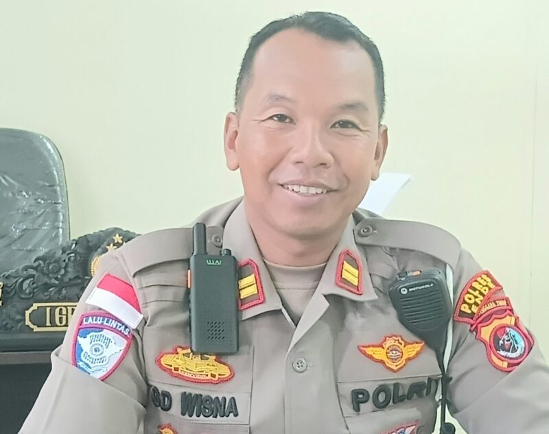 Kasat Lantas Polres Ende, I Gede Wisma (Foto: Mateus Bheri/SP)