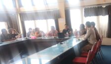 Rapat Dengar Pendapat (RDP) antara Anggota DPRD Ende bersama PT. SGI (Foto: Mateus Bheri/SP)