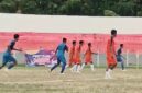 Pertandingan perdana piala Bupati Ende Cup 2026 antara Ende Selatan FC vs Kotabaru FC (Foto: Mateus Bheri/SP)