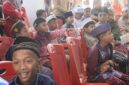 71 peserta lagi mengantri untuk dilaksanakan khitanan yang di gelar YTBP (Foto: Mateus Bheri/SP)