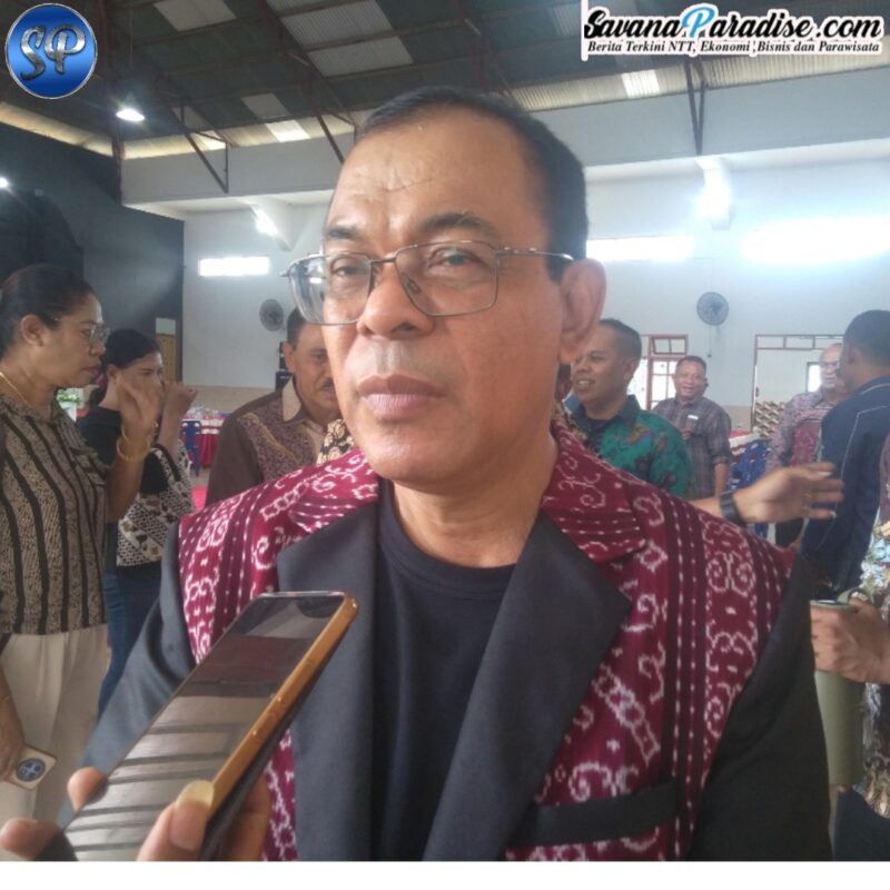 Bupati Ende, Yosef Benediktus Badeoda, S.H,.M.H (Foto: Mateus Bheri/SP)