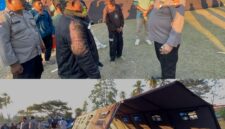 Kapolres Ende meninjau Langsung korban bencana gempa di Maukaro Ende (Foto: Mateus Bheri/SP)