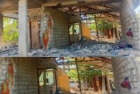Salah satu rumah warga di Desa Mukusaki, Kabupeten Ende Rusak Berat Akibat Gempa Bumi (Foto: Mateus Bheri/SP)
