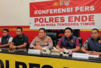 Konferensi Pers yang di Gelar Polres Ende (Foto: Mateus Bheri/SP)