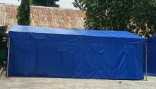 Tenda Darurat yang diadakan penyedia untuk salah satu sekolah di Kabupaten Ende (Foto: Mateus Bheri/SP)