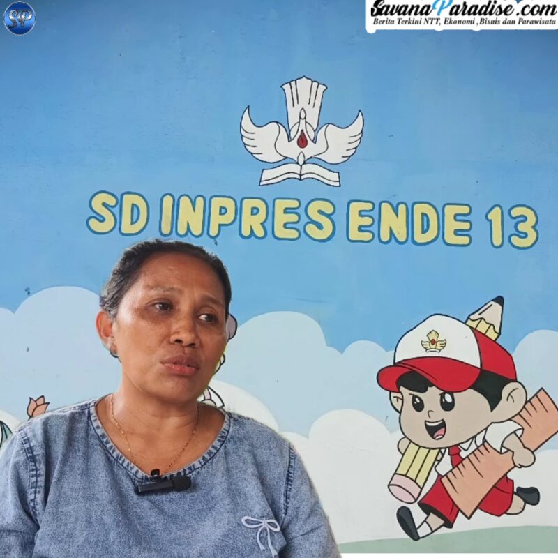 Guru Honor di Kabupaten Ende, Christiana Gaa, S. P.d (Foto: Mateus Bheri/SP)
